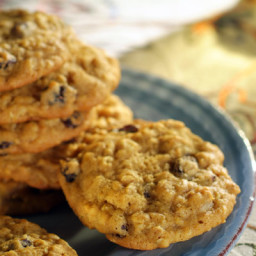 Pumpkin-Oatmeal Raisin Cookies