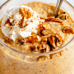 Pumpkin Pie Overnight Oats with Chia