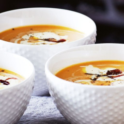 Pumpkin soup with caramelised onion