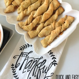 Quick and Easy Fantastic Breadsticks