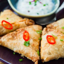 Quick and Easy Recipe for Baked Vegetarian Samosas