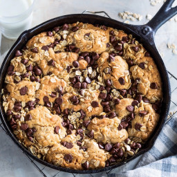 Quick and Easy Skillet Cookie