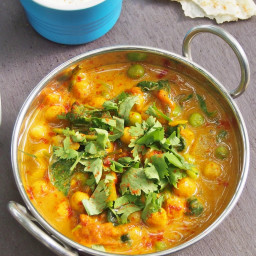 Quick Chickpea and Coconut Curry
