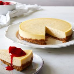 Quick Cooker Strawberry Cheesecake