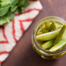 Quick-Pickled Snap Peas With Mint and Fennel