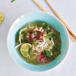 Quick Vietnamese Noodle Soup with Beef
