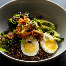 Quinoa and Rice Bowl With Kale, Kimchi and Egg