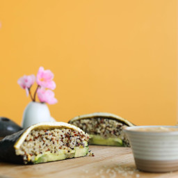 quinoa-onigirazu-with-avocado-and-zucchini-2222335.jpg