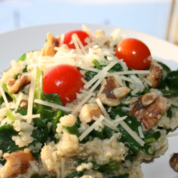 Quinoa Stir Fry With Spinach & Walnuts