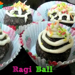Ragi Ball / Ragi Laddu Recipe