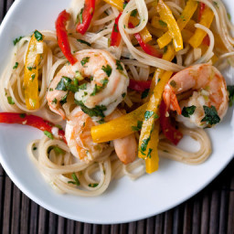 Rainbow Peppers and Shrimp With Rice Noodles