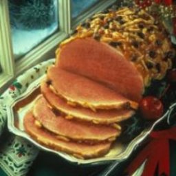 Raisin-Apricot Glazed Ham