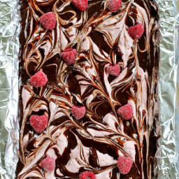 raspberry-cheesecake-brownie-1333072.jpg