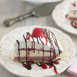 Raspberry Cheesecake Pudding Pie