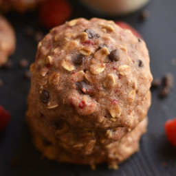 Raspberry Chocolate Oatmeal Cookies {GF, Low Cal}