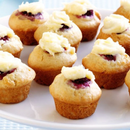 Raspberry cream cheese muffins