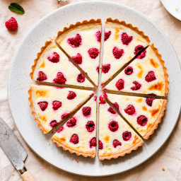 Raspberry mascarpone tart