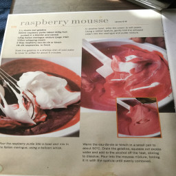 Raspberry mousse