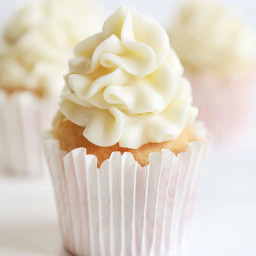 Raspberry Vanilla Cream Cheese Cupcakes