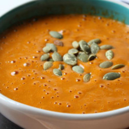 Raw Carrot Avocado Bisque (inspired by Choosing Raw cookbook)
