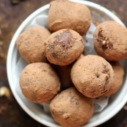 Raw Mexican Hot Chocolate Truffles