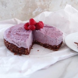 Raw Raspberry Chocolate Freezer Cake