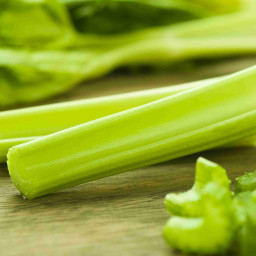 Raw Vegan Celery and Raisin Salad Recipe