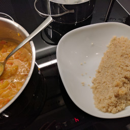 Simple red thai curry with Quinoa