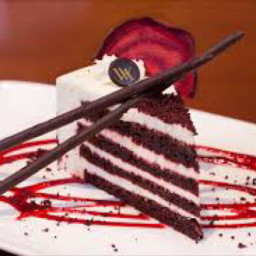 red-velvet-cake-9ac00bbdfe3034a4df5ca2ce.jpg