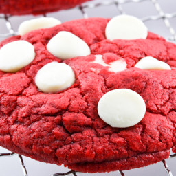 Red Velvet White Chocolate Chips Cookies
