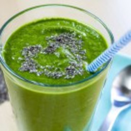 Reduce cholesterol with daily green smoothie