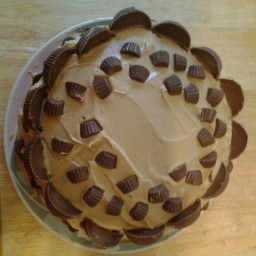 reeses-peanutbutter-cup-cake.jpg