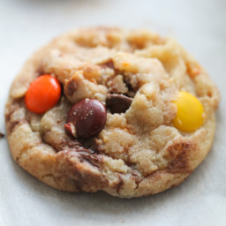Reese's Pieces Butterfinger Cookies