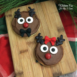reindeer-sugar-cookies-2083612.jpg