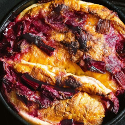 Rhubarb and croissant pudding