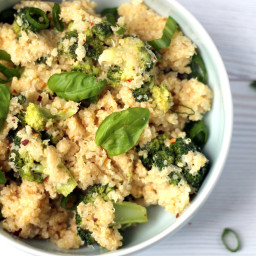 rice cooker cheese & broccoli quinoa casserole