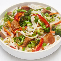 Rice Noodles with Pork and Ginger Vegetables