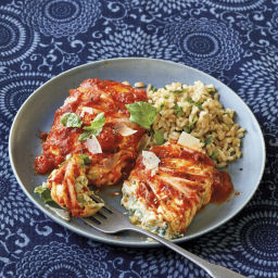 Ricotta and spinach–stuffed cabbage