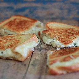 Ricotta Garlic Grilled Cheese Sandwich