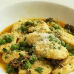 Ricotta Gnocchi with Fresh Peas and Mushrooms  Recipe