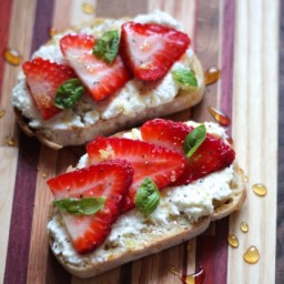 Ricotta Toasts with Strawberries, Basil and Honey