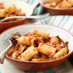 Rigatoni with Vegetable Bolognese