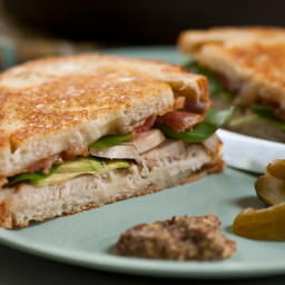 roast-turkey-avocado-and-bacon-sandwich-1328881.jpg