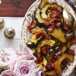 Roasted Acorn Squash with Maple-Bacon Drizzle