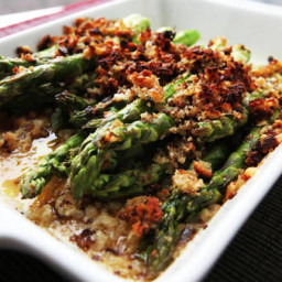 Roasted Asparagus With Crunchy Parmesan Topping