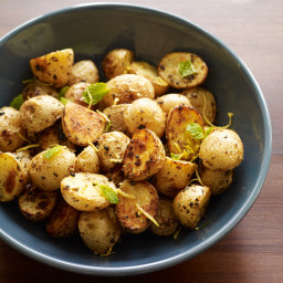 Roasted Baby Potatoes with Oregano and Lemon