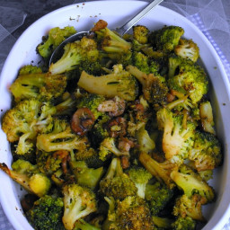 Roasted Balsamic Broccoli and Mushrooms