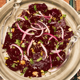 roasted-beets-with-dukkah-and-sage-2781087.jpg