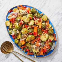 Roasted Brussels Sprouts & Carrots with Walnuts & Maple Syrup Vinai