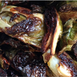 Roasted Brussels Sprouts with Spicy Sauce